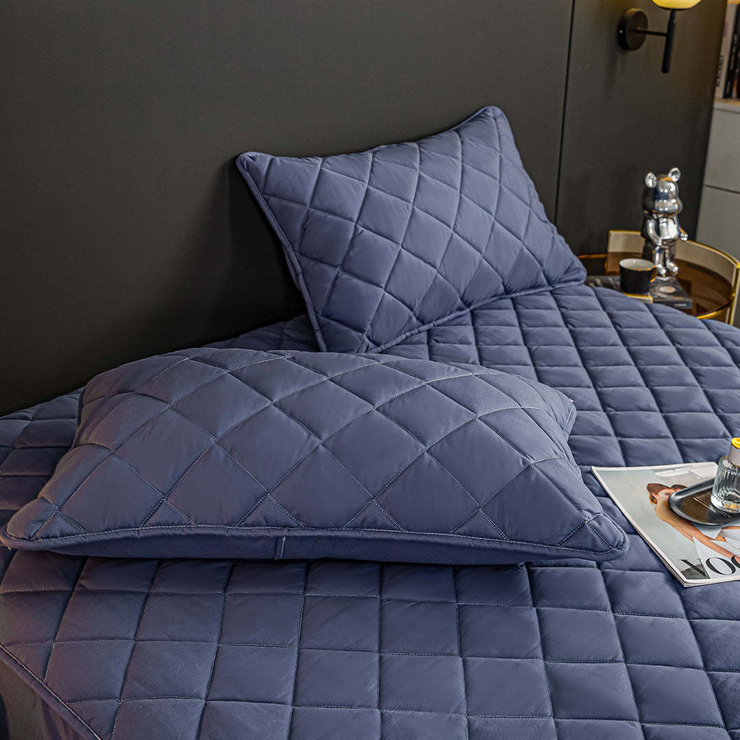 NNEAGS 2X Blue 153cm Wide Cross-Hatch Mattress Cover Thick Quilted Stretchable Bed Spread Sheet Protector with Pillow Covers