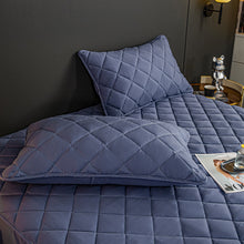 NNEAGS 2X Blue 153cm Wide Cross-Hatch Mattress Cover Thick Quilted Stretchable Bed Spread Sheet Protector with Pillow Covers