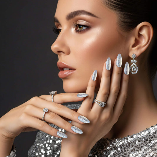 Gel Polish – Silver with Silver Flakes – DN110 – 7ml – HEMA Free
