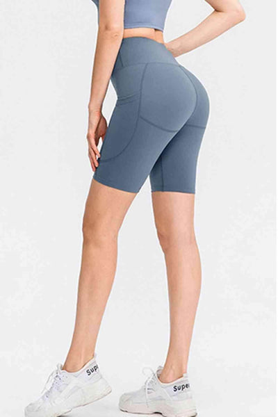 Wide Waistband Sports Shorts with Pockets for Active Wear