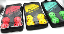 Jonotoys wooden tennis set with 4 balls available in 3 colors