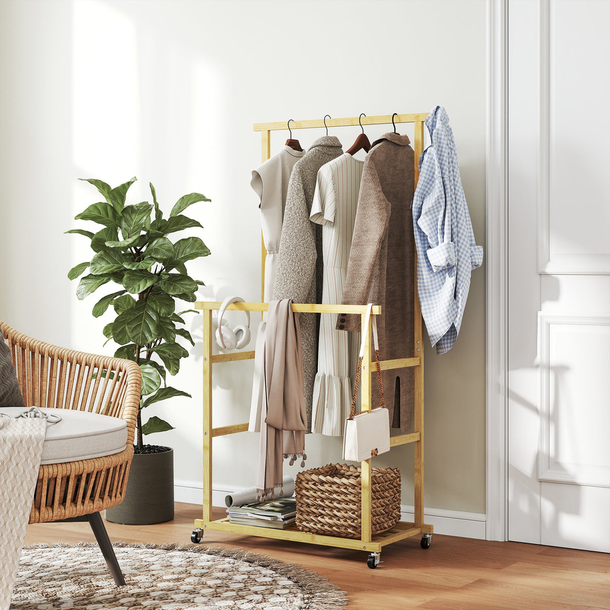 Portant à vêtements à roulettes, porte-manteau double barre en bambou avec étagère inférieure, 80x40x160cm, bois naturel