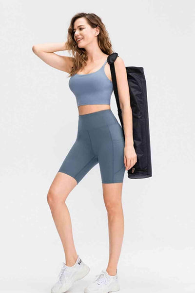 Wide Waistband Sports Shorts with Pockets for Active Wear