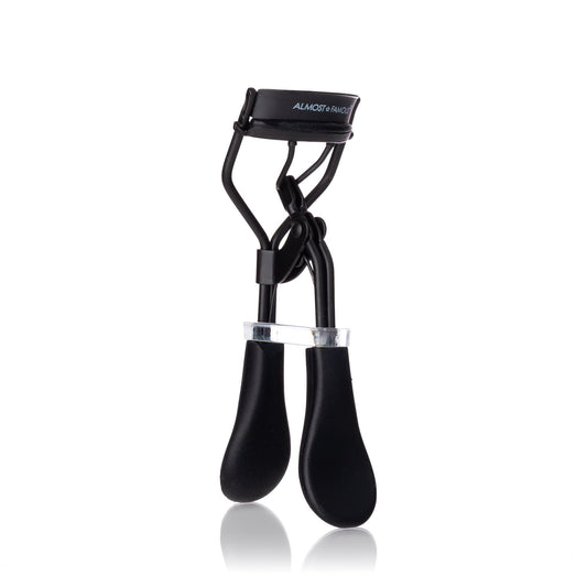 Premium California 'No Pinch' Eyelash Curler – Matte Black