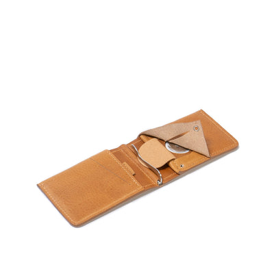Leather Wallet with Money Clip for AirTag