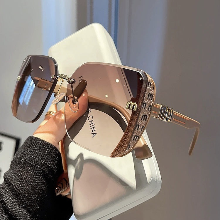 Fashioned Beveled-Edge Sunglasses Semi-Rimless High-Quality Trendy Minimalist Sunglasses for Women
