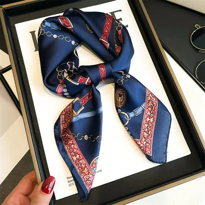 Luxury Chain Print Small Square Scarf