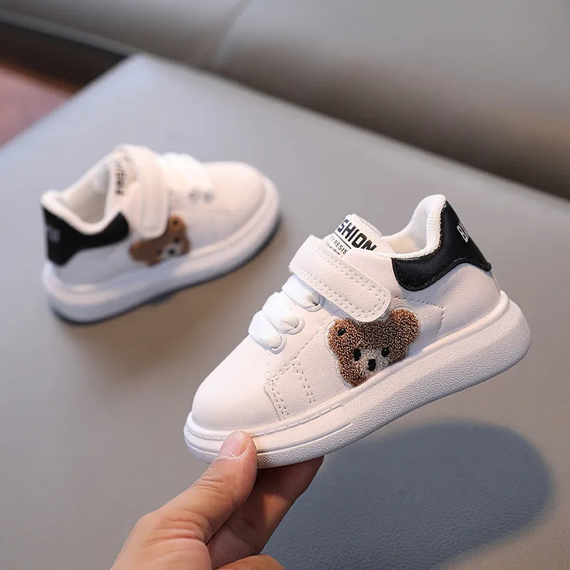 Sneakers with Velcro