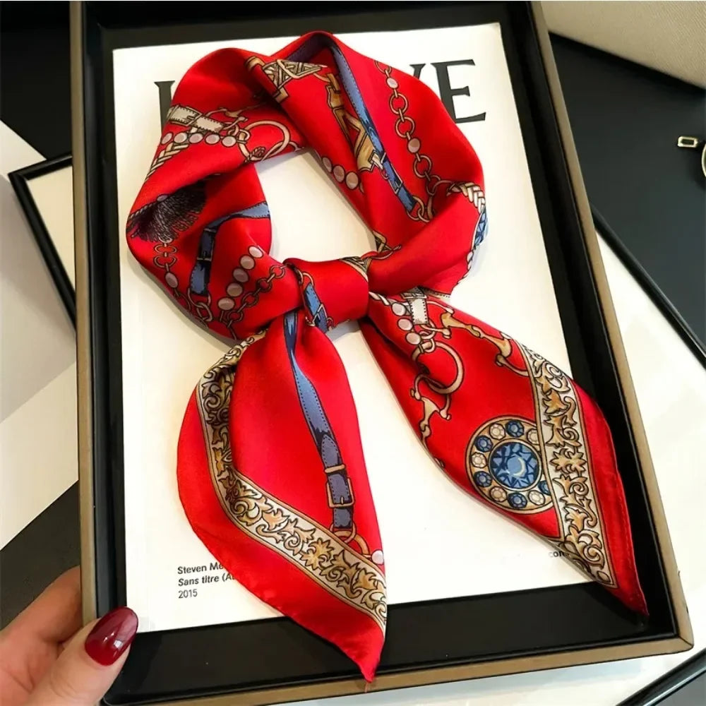 Luxury Chain Print Small Square Scarf