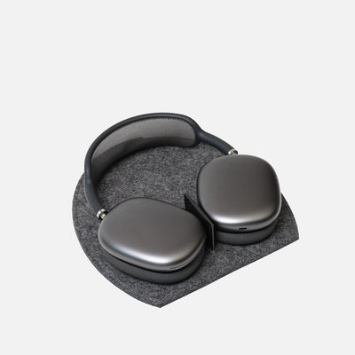 AirPods Max Gift Set: Leather Case & Rest Station 2.0