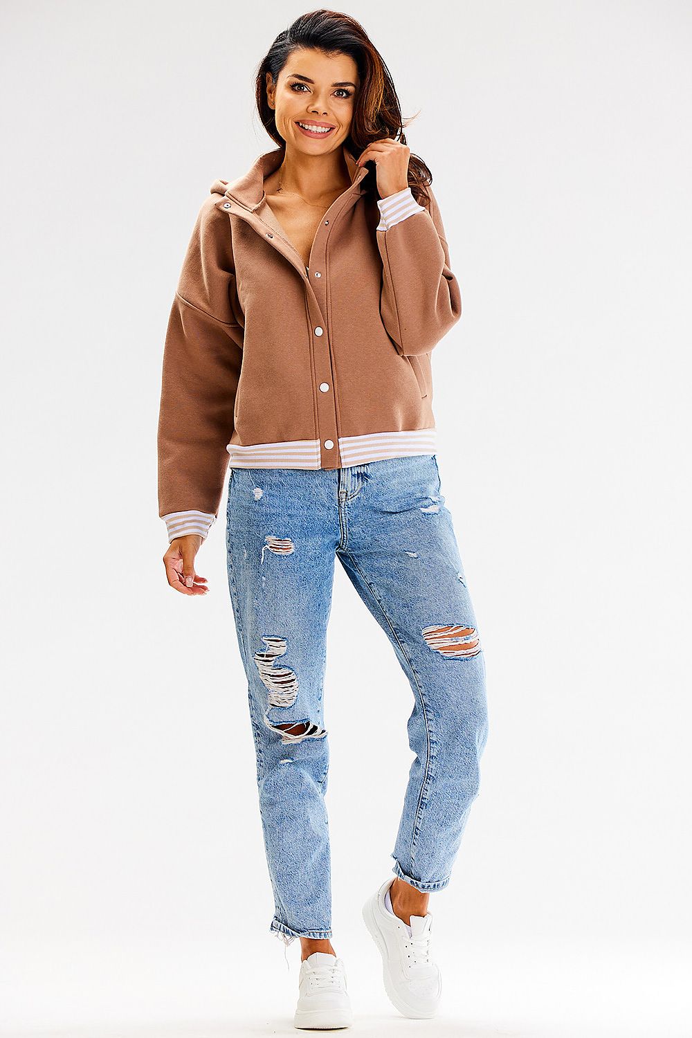 Sweatshirt model 187132 awama