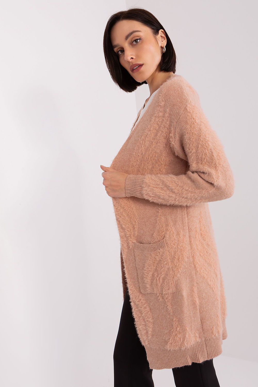 Cardigan model 188277 AT