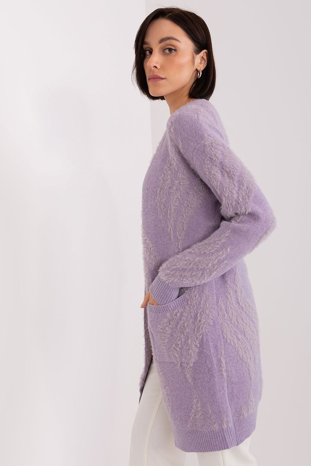 Cardigan model 188277 AT