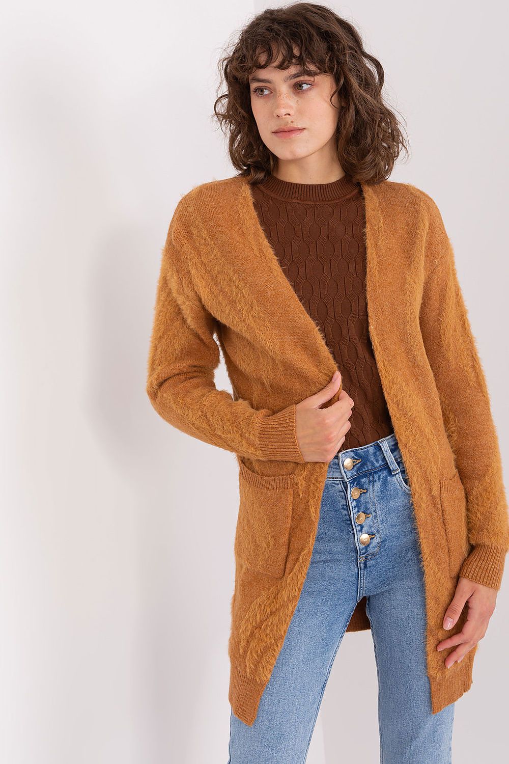 Cardigan model 188277 AT