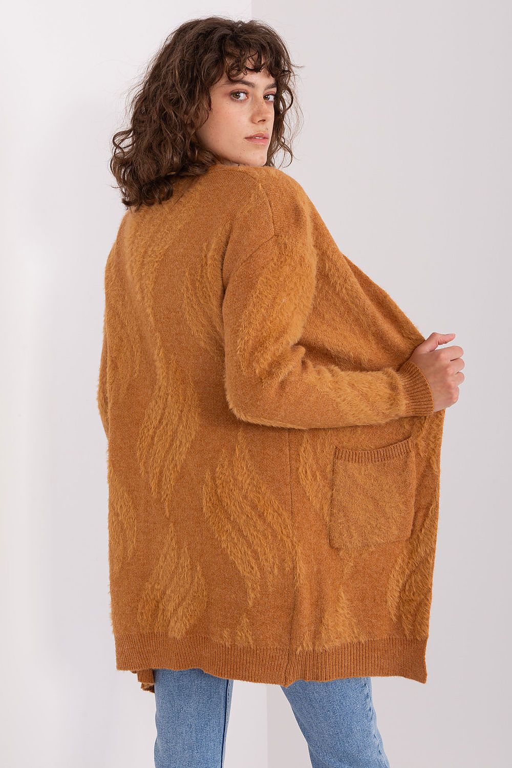 Cardigan model 188277 AT