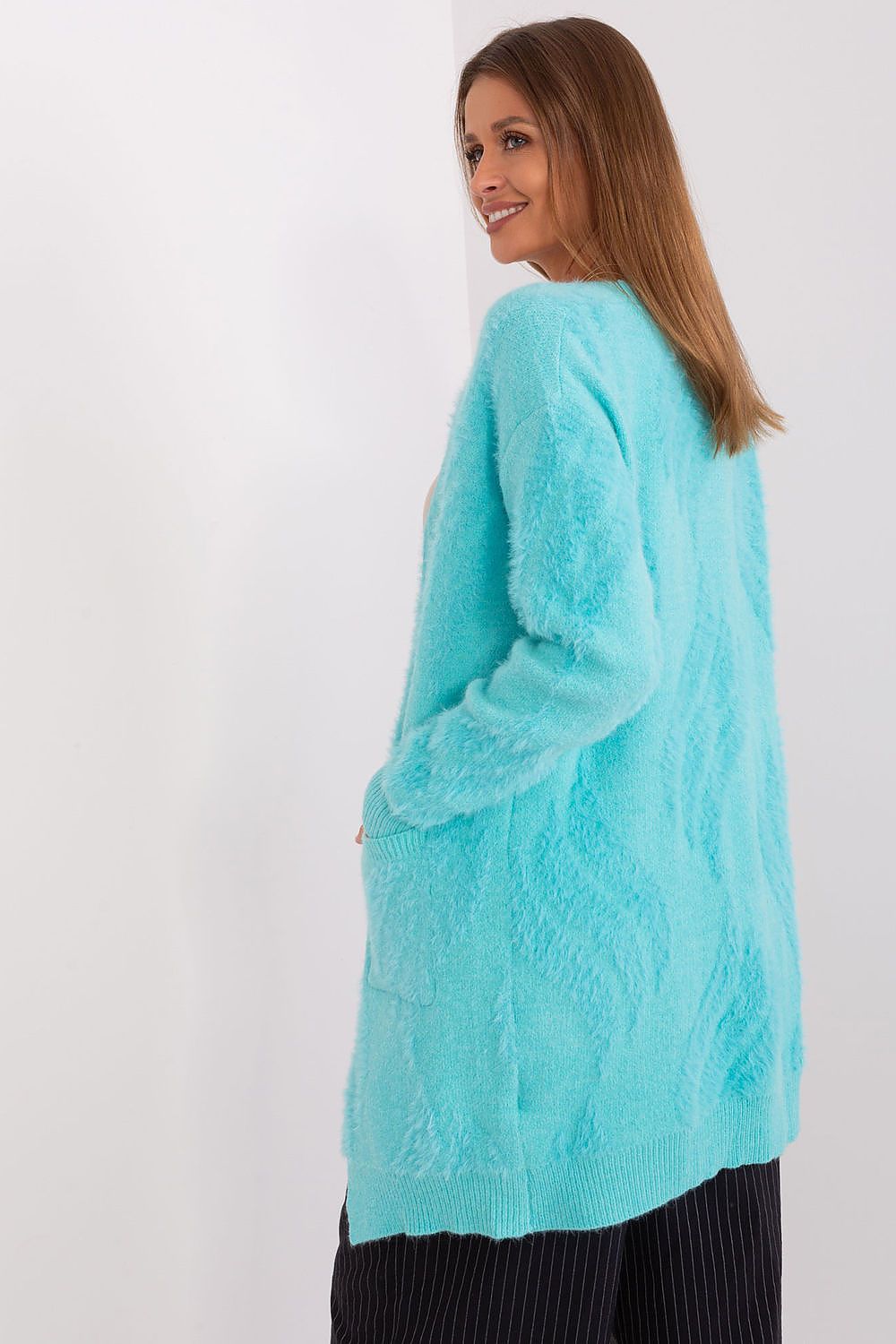 Cardigan model 188277 AT