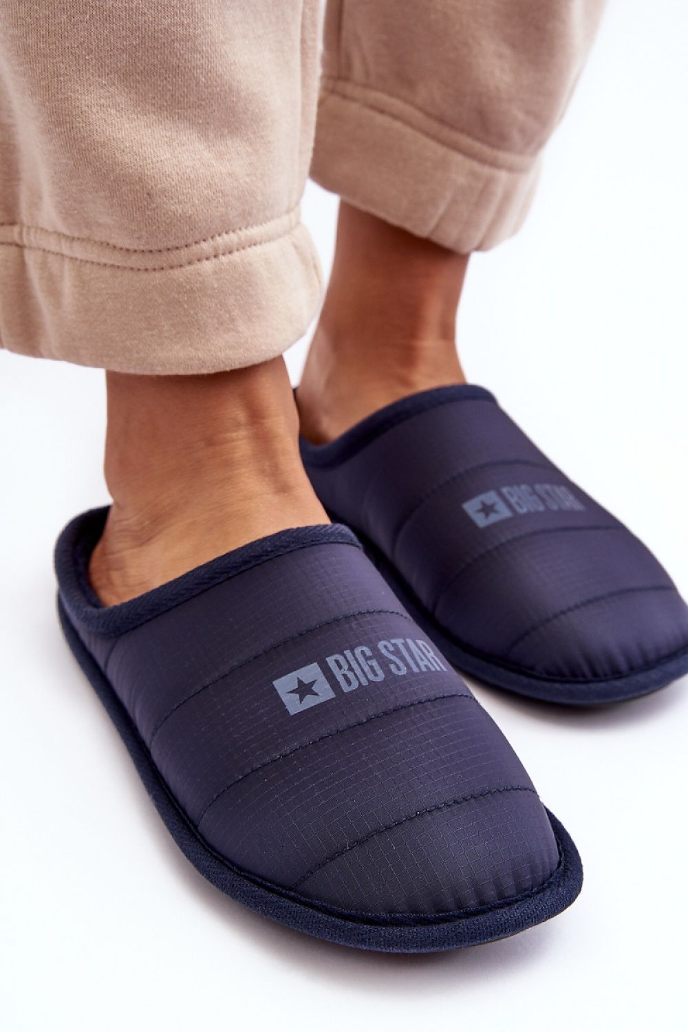 Pantoufles model 188677 Step in style
