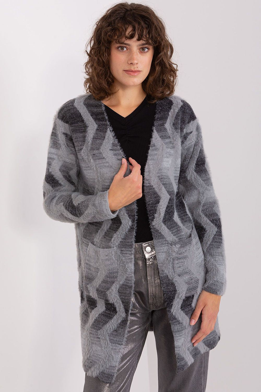 Cardigan model 188849 AT