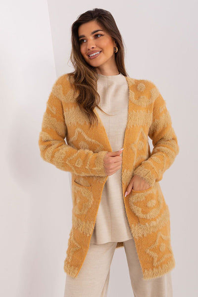  Cardigan model 189215 AT 
