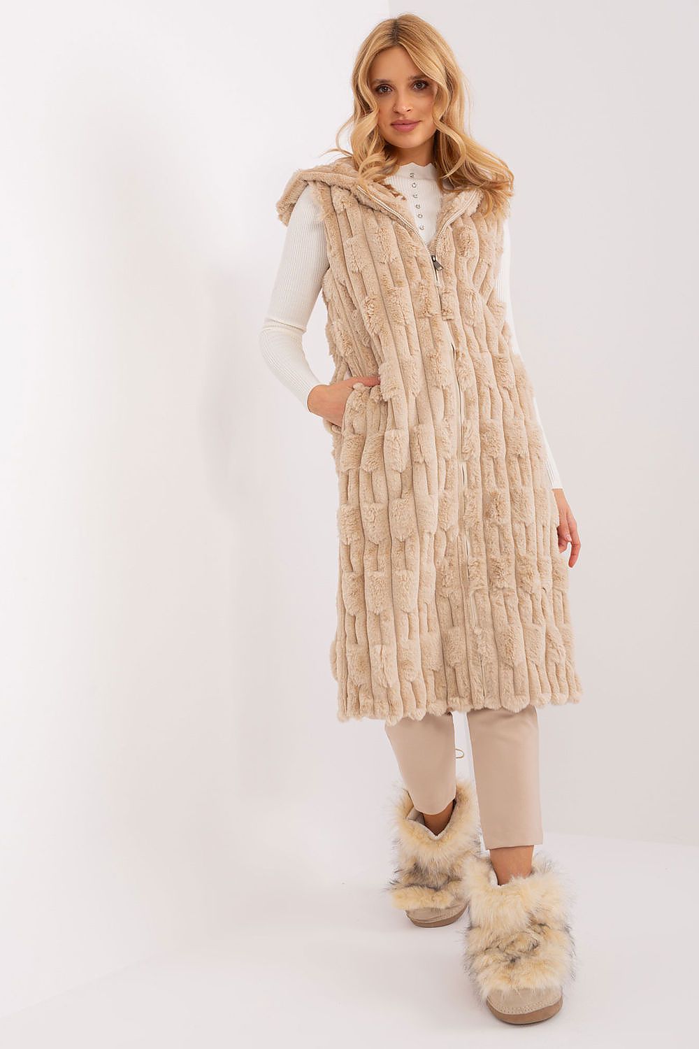 Gilet model 190864 AT