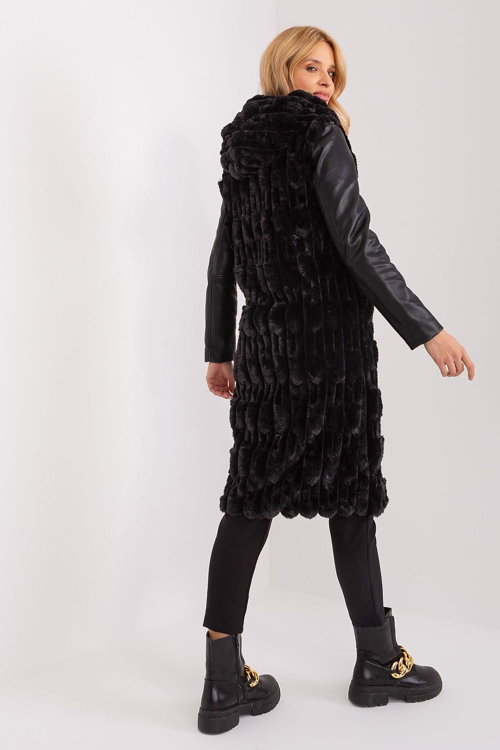 Gilet model 190864 AT