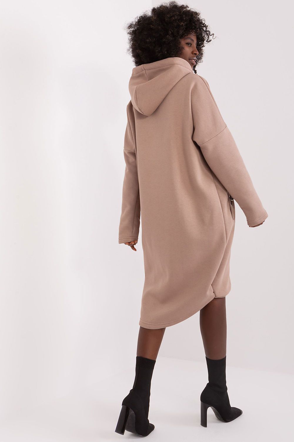 Sweatshirt model 191263 Relevance