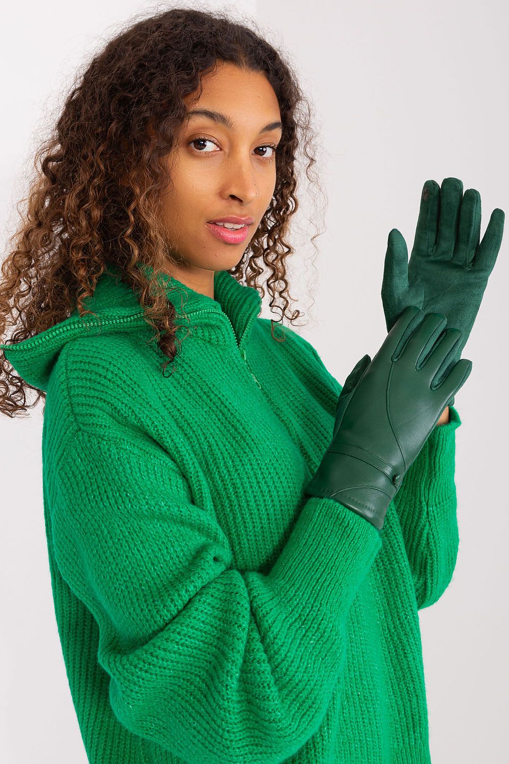 Gants model 190870 AT