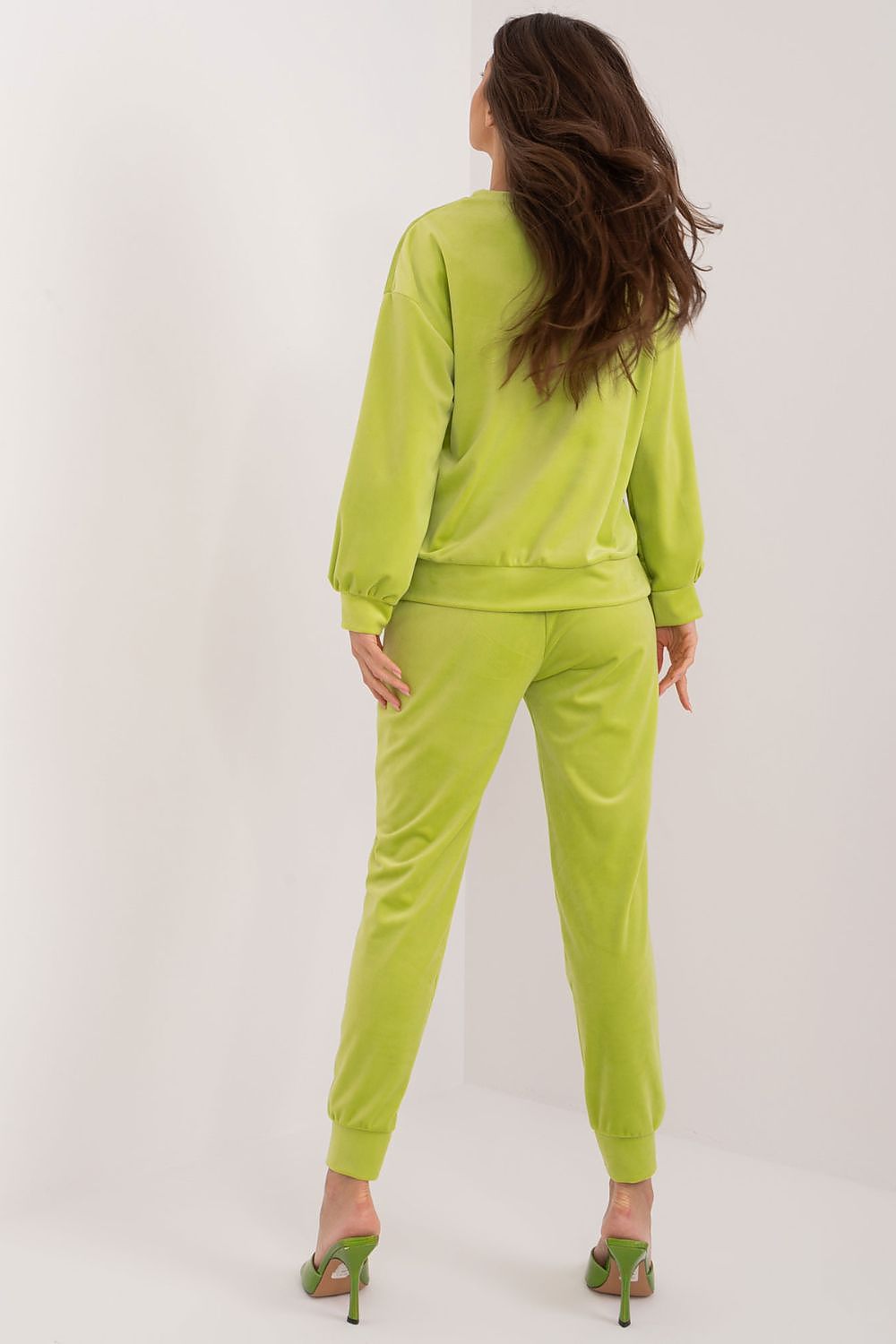 L`ensemble model 193489 Italy Moda