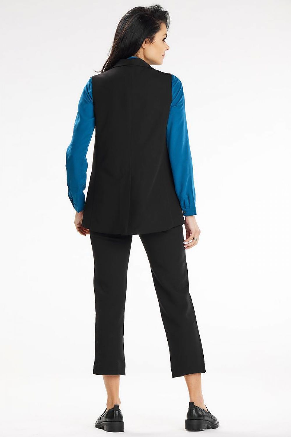 Gilet model 195852 awama