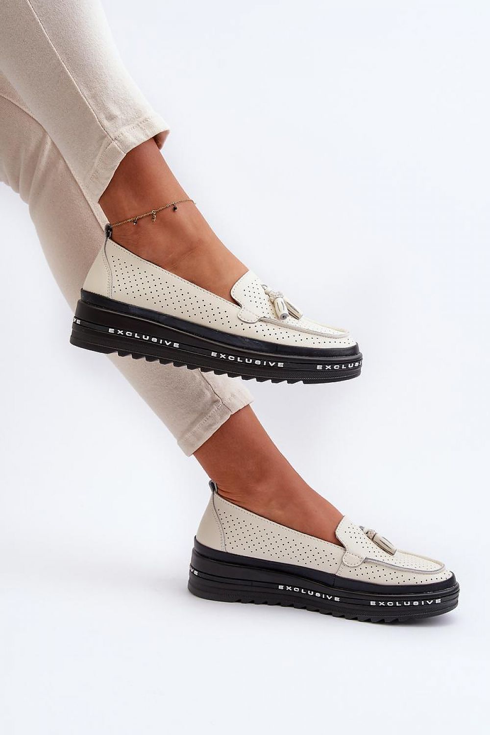 Moccasins model 196414 Step in style