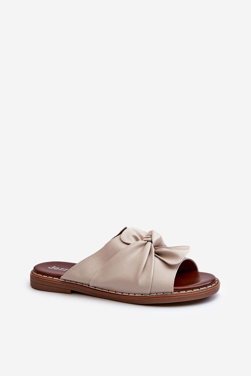 Clacquettes model 196425 Step in style