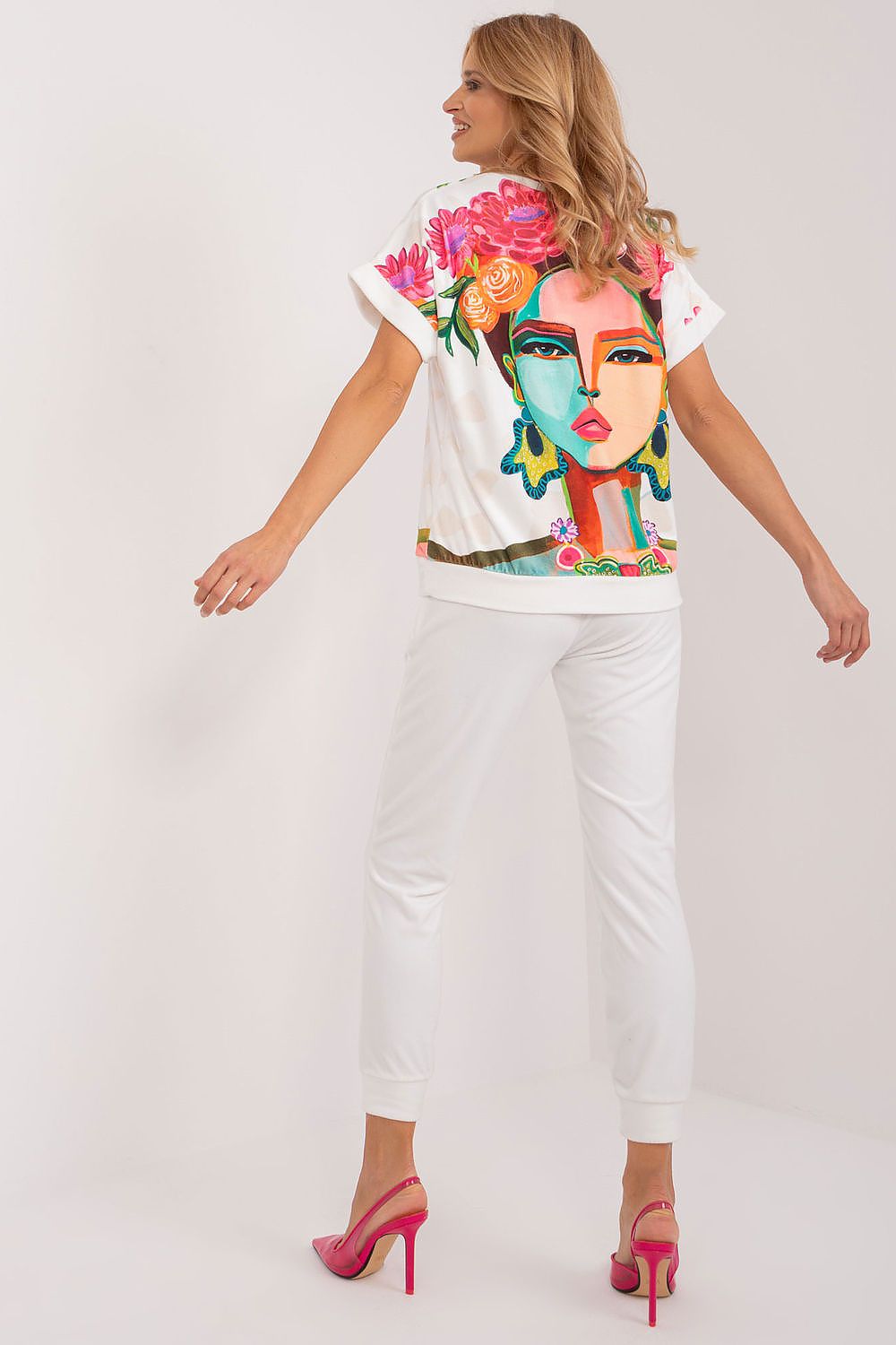 L`ensemble model 196776 Rue Paris