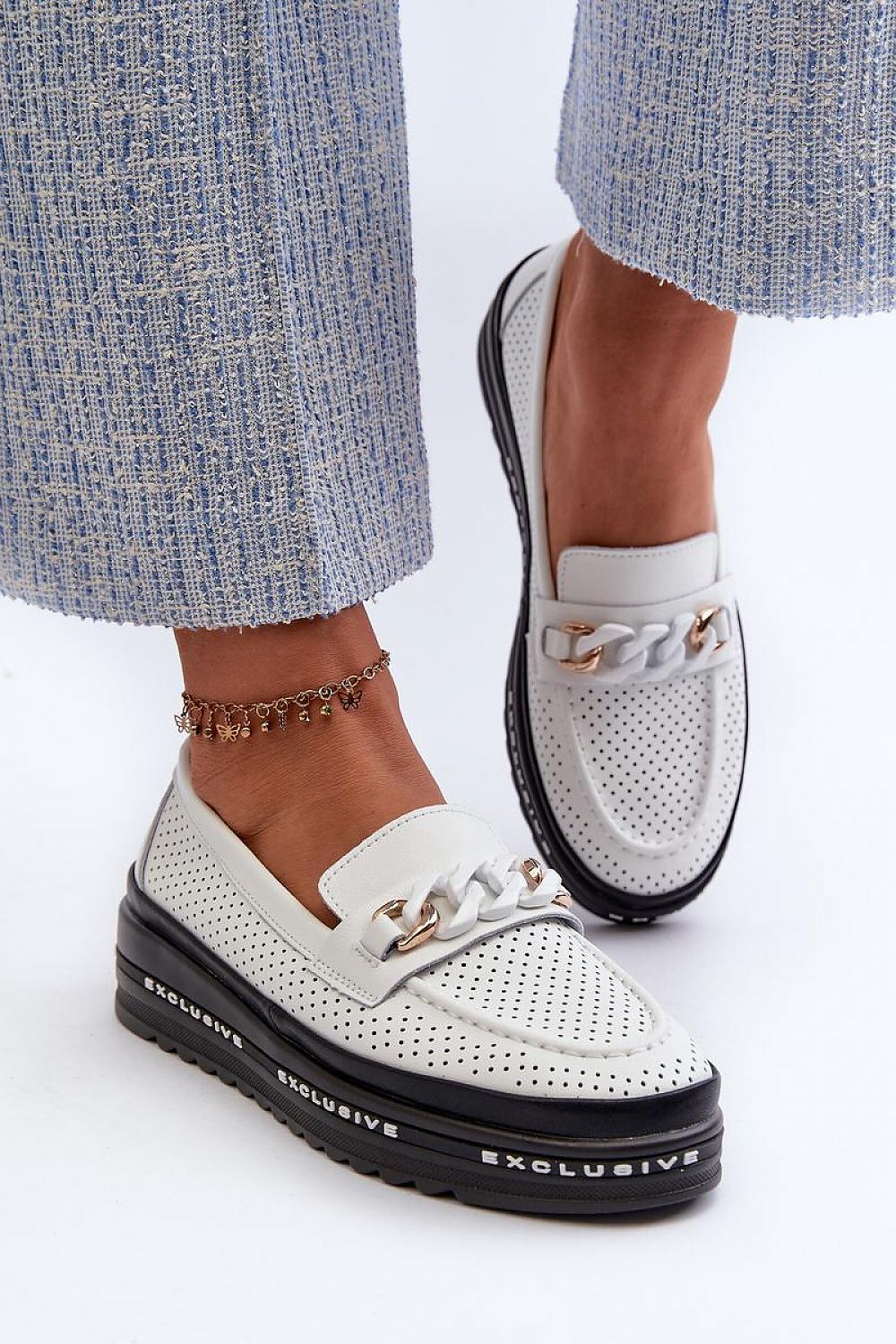 Moccasins model 197156 Step in style