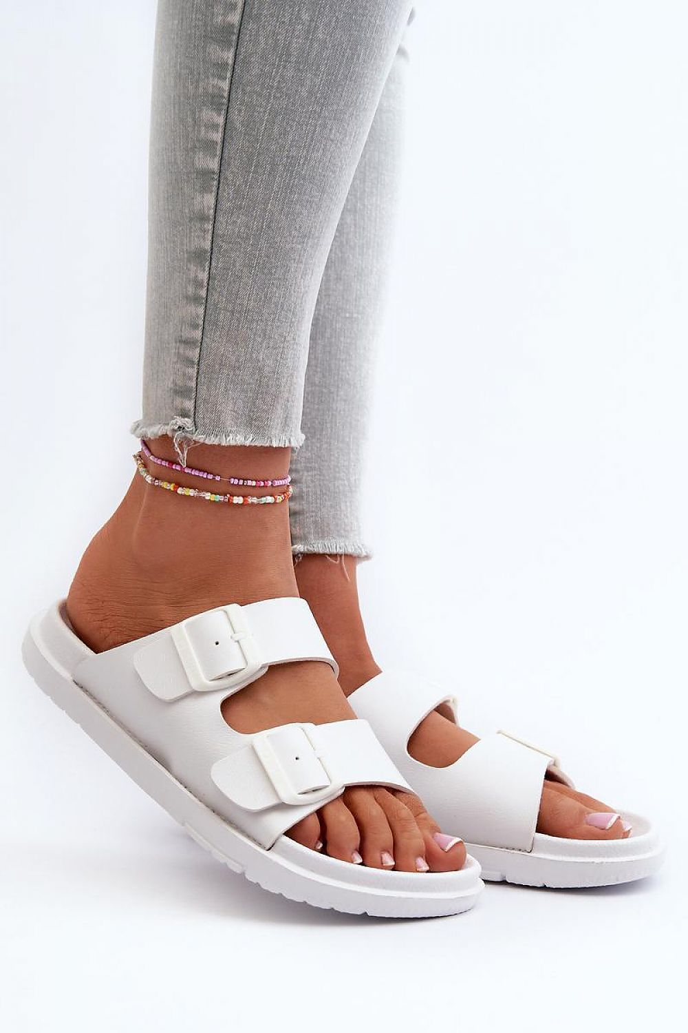 Clacquettes model 197414 Step in style
