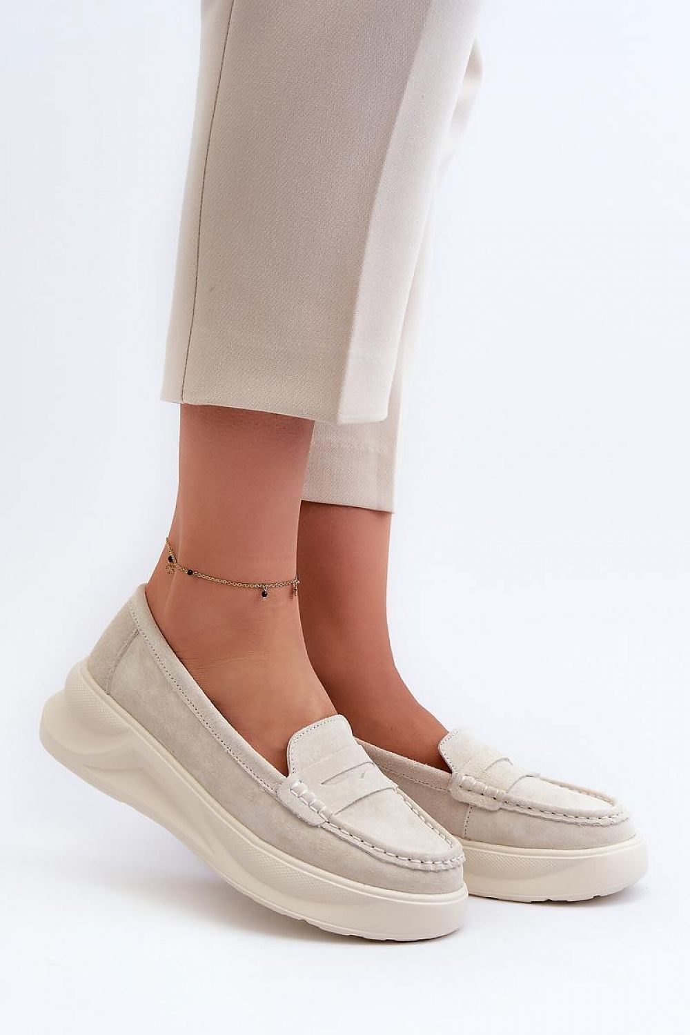 Moccasins model 197810 Step in style
