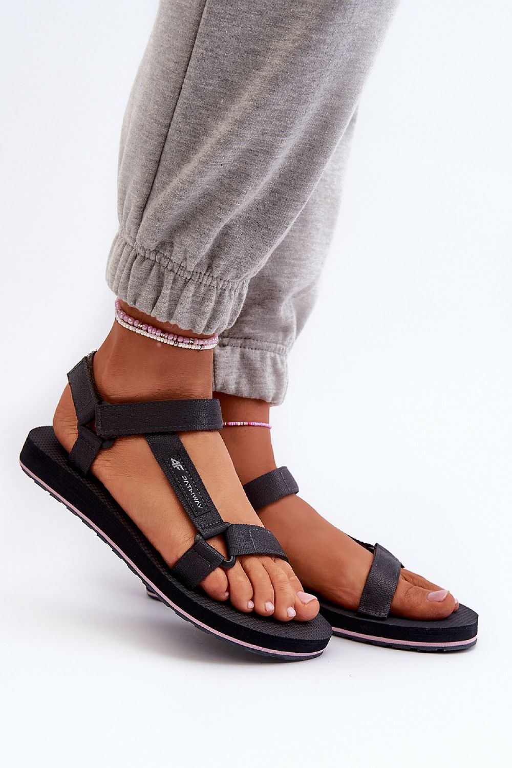 Sandales model 198779 Step in style