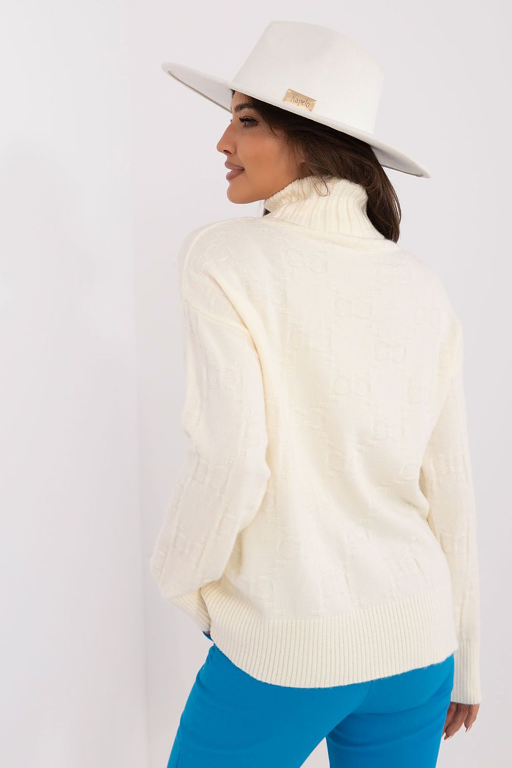 Chandail model 187542 AT