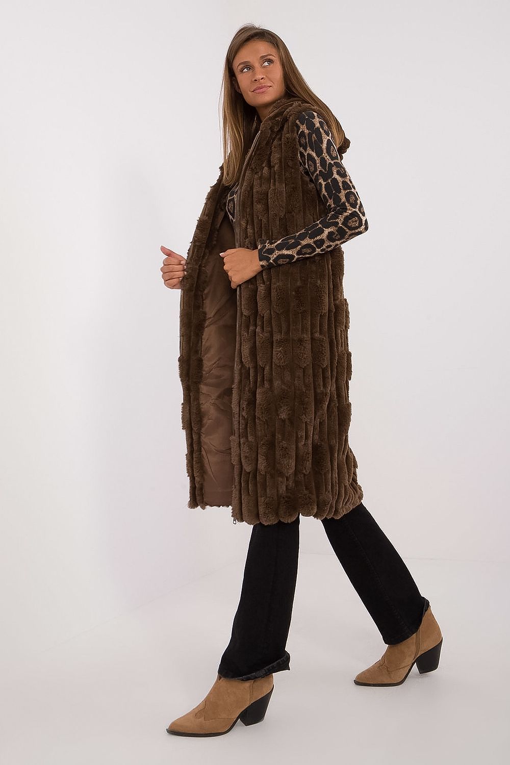 Gilet model 190864 AT