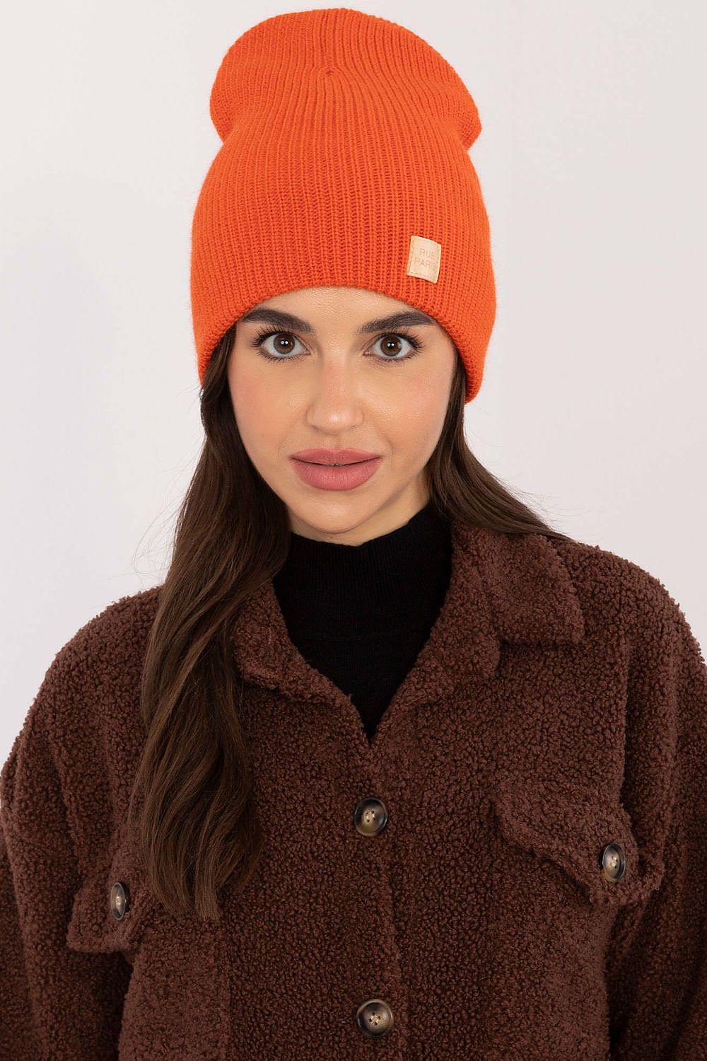 Bonnet model 201423 Rue Paris