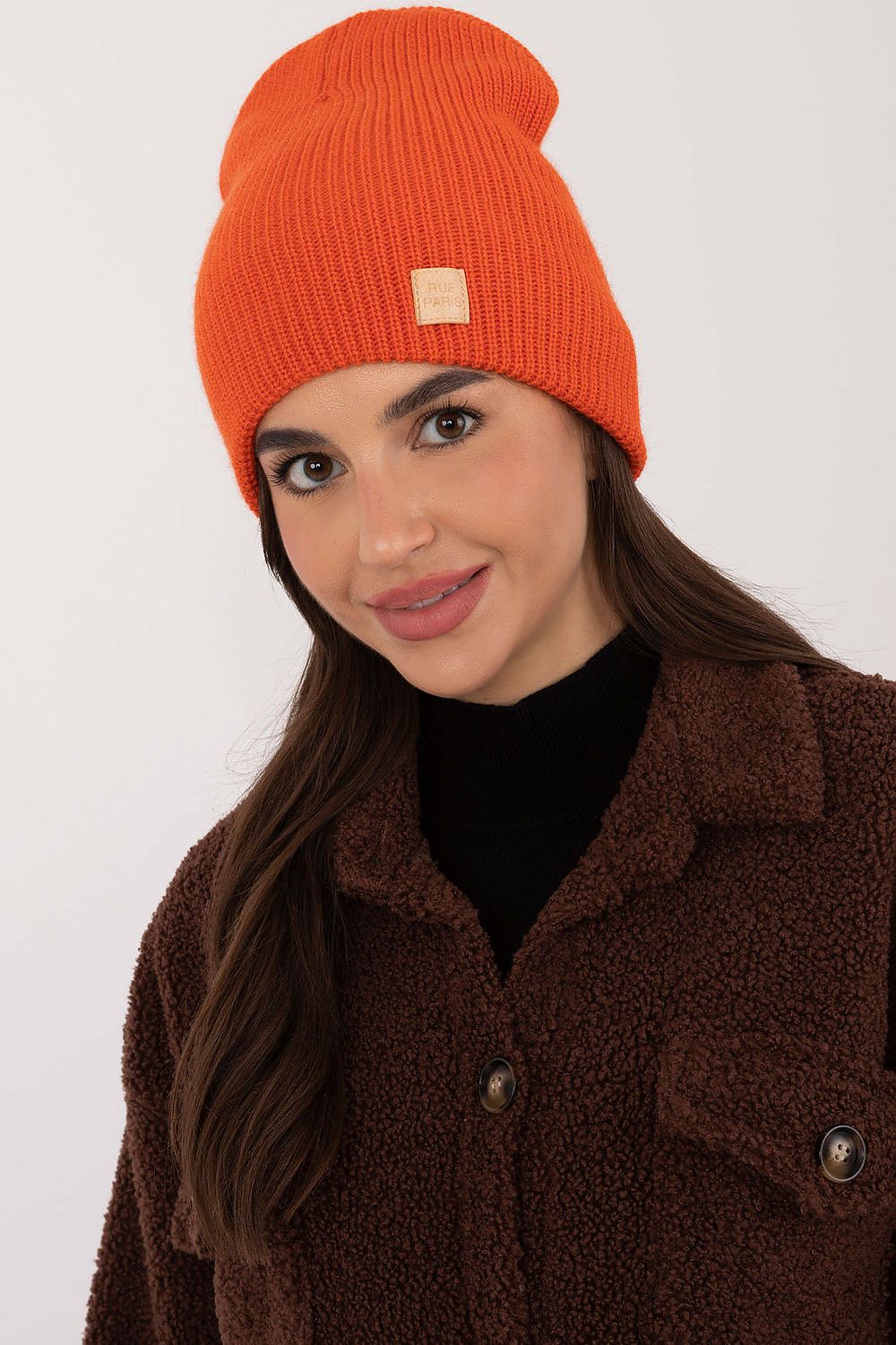 Bonnet model 201423 Rue Paris