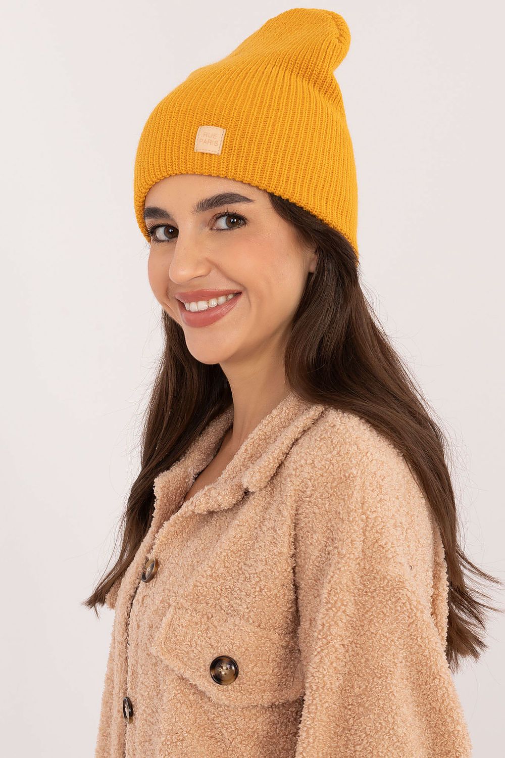 Bonnet model 201423 Rue Paris
