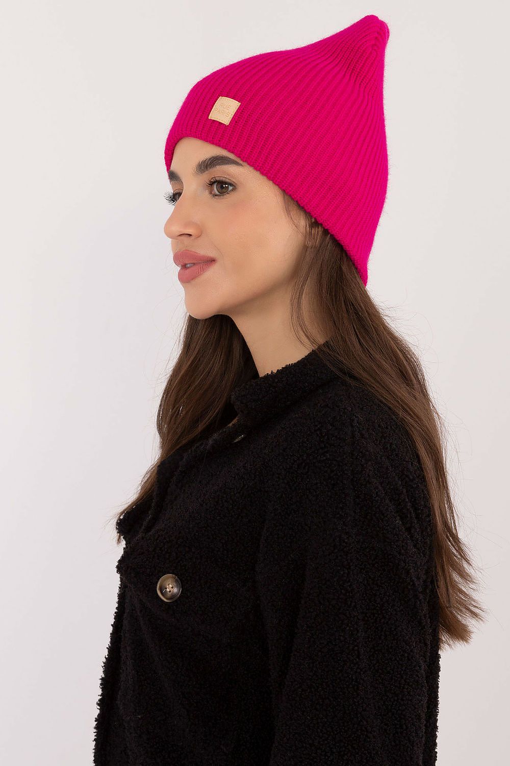 Bonnet model 201423 Rue Paris