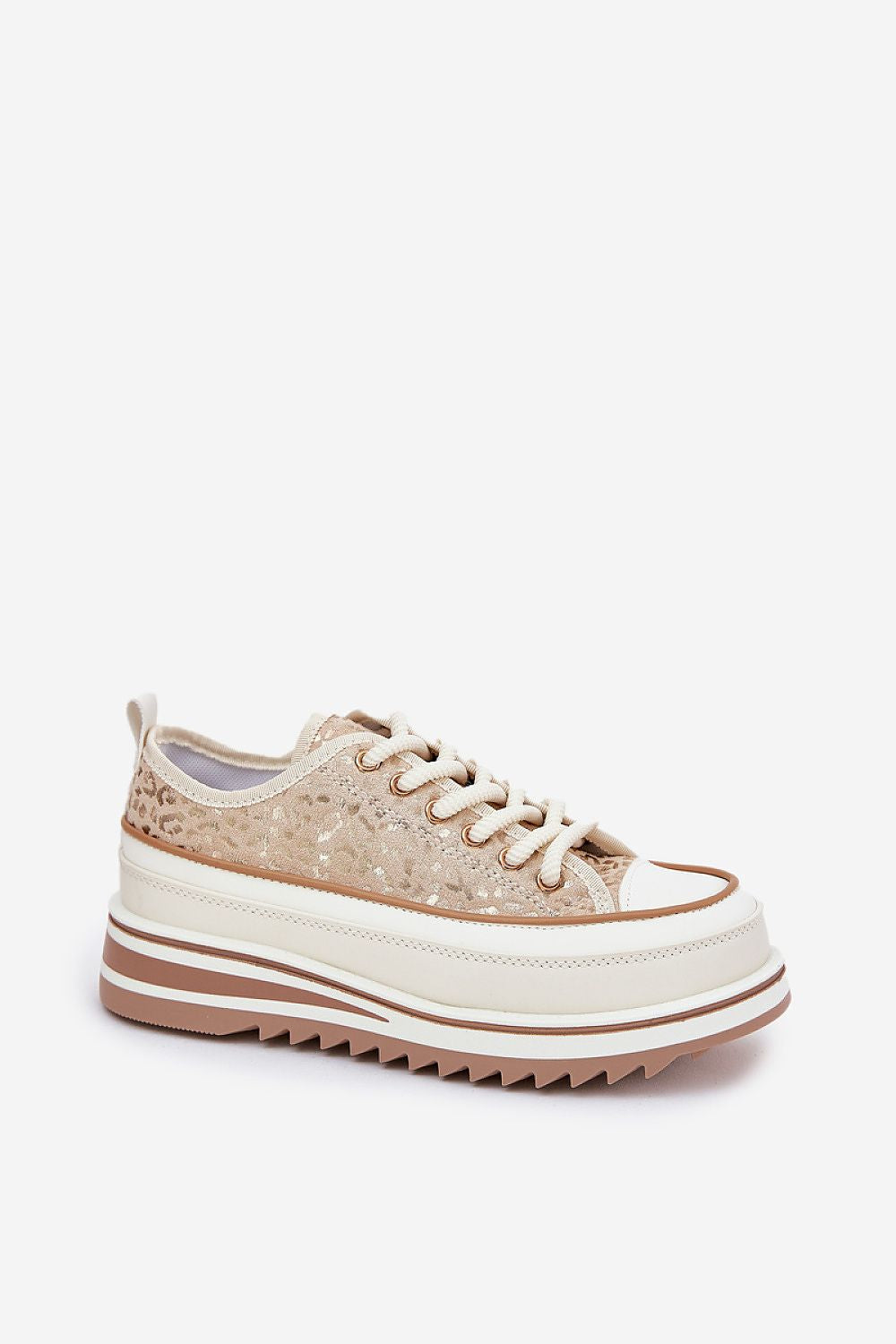 Baskets model 211353 Step in style
