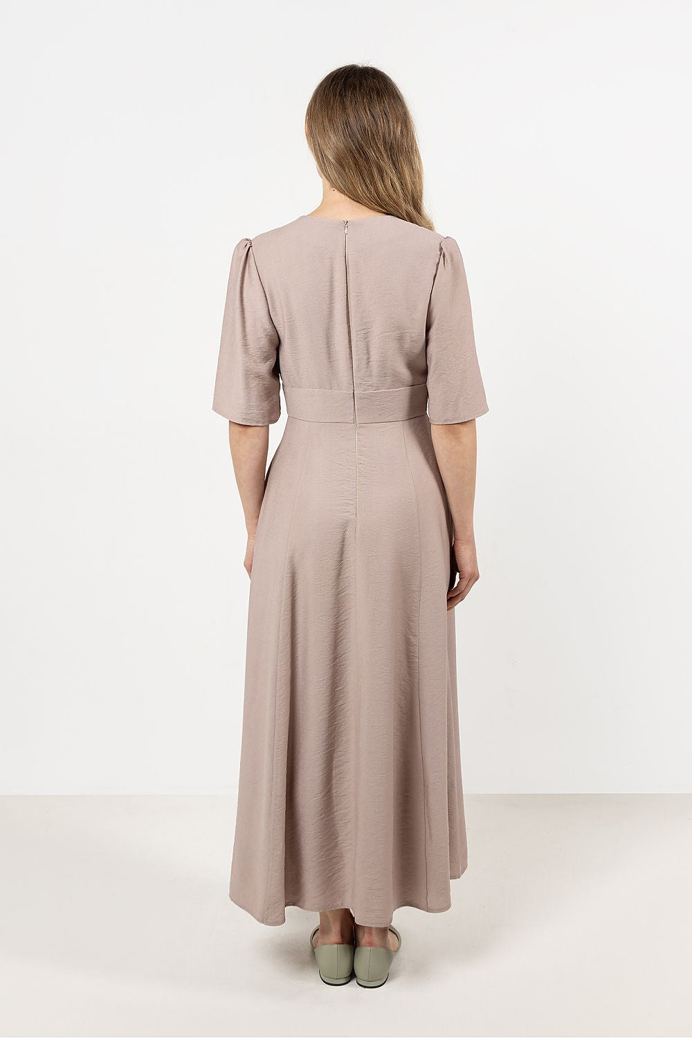 Robe de jour model 212213 awama