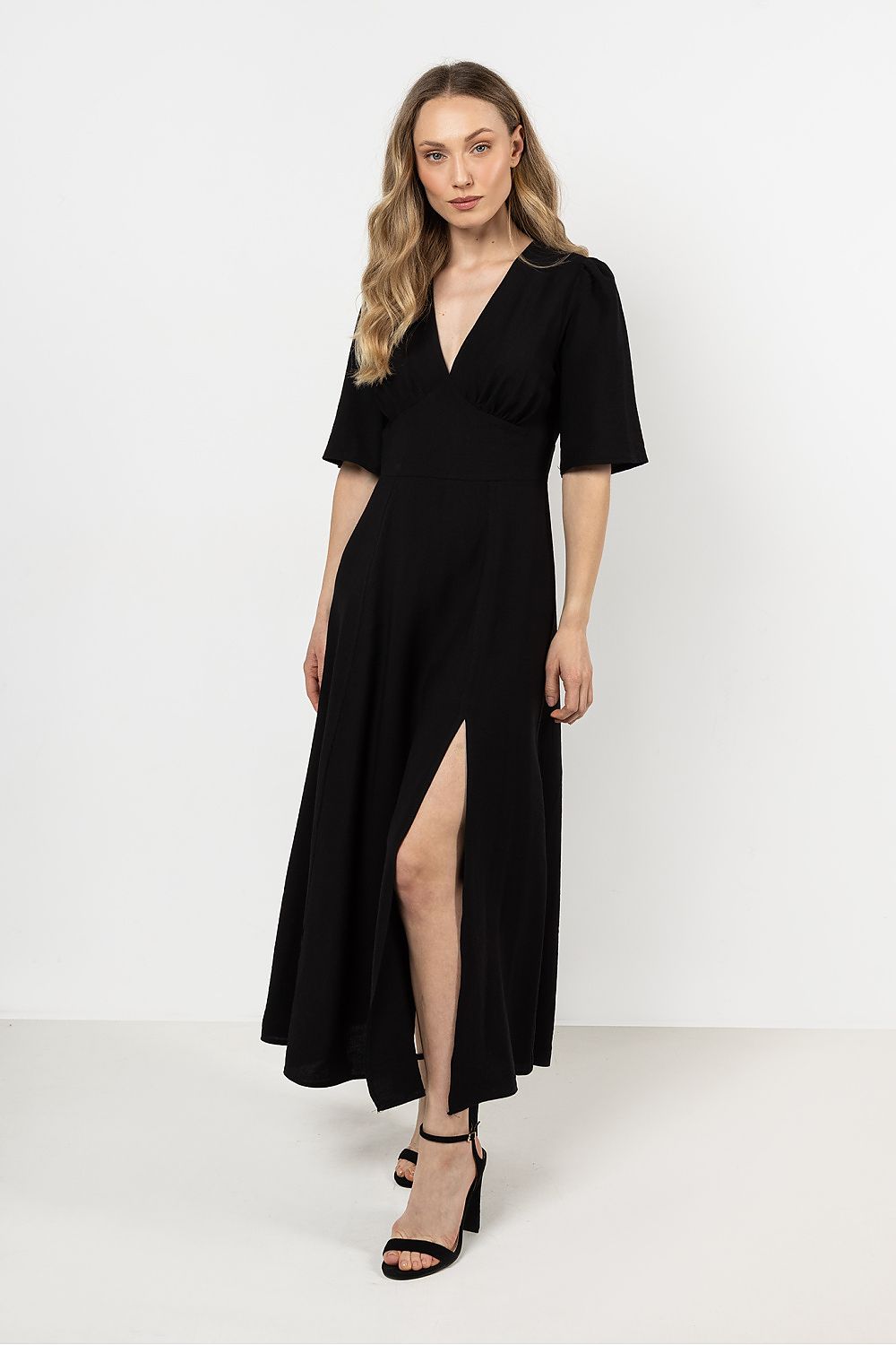 Robe de jour model 212213 awama