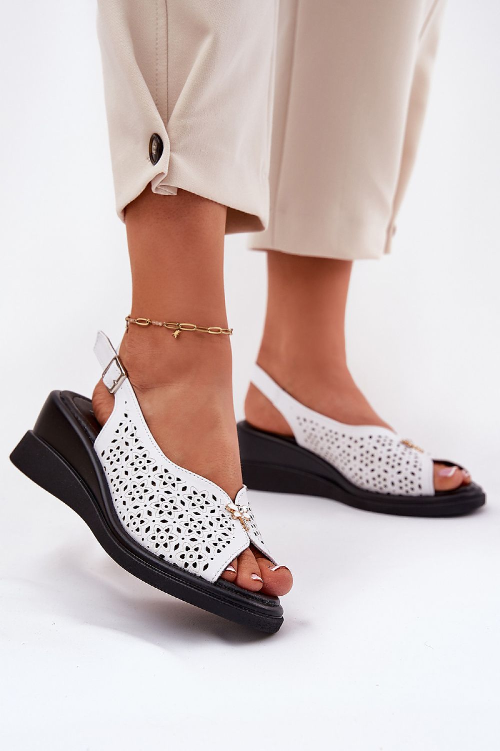  Cothurnes model 213013 Step in style 