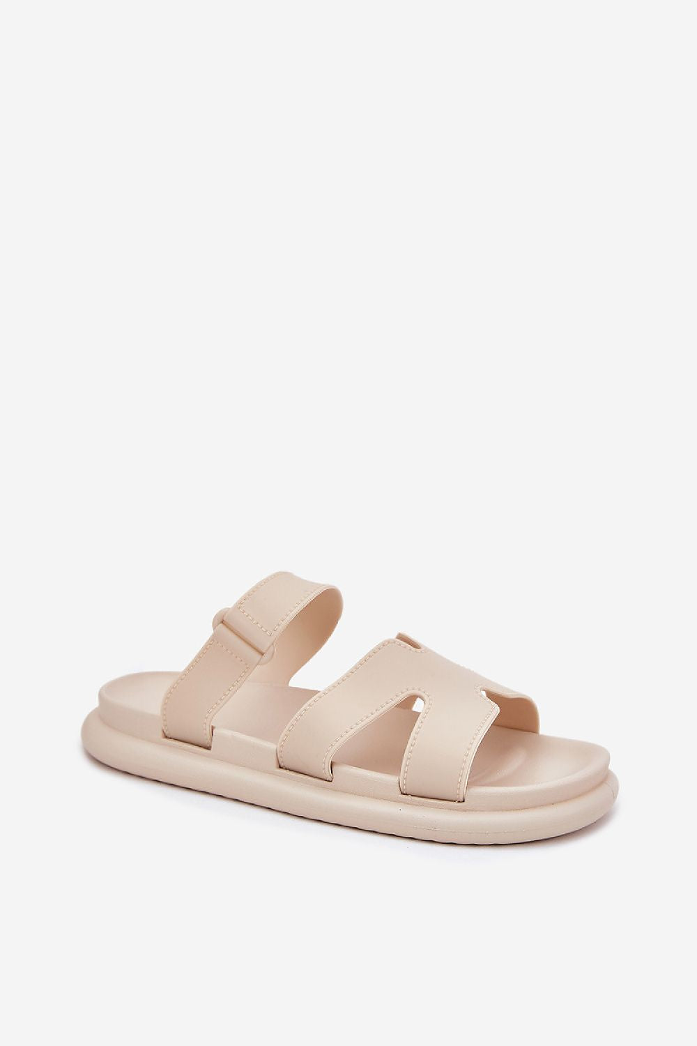 Clacquettes model 215162 Step in style