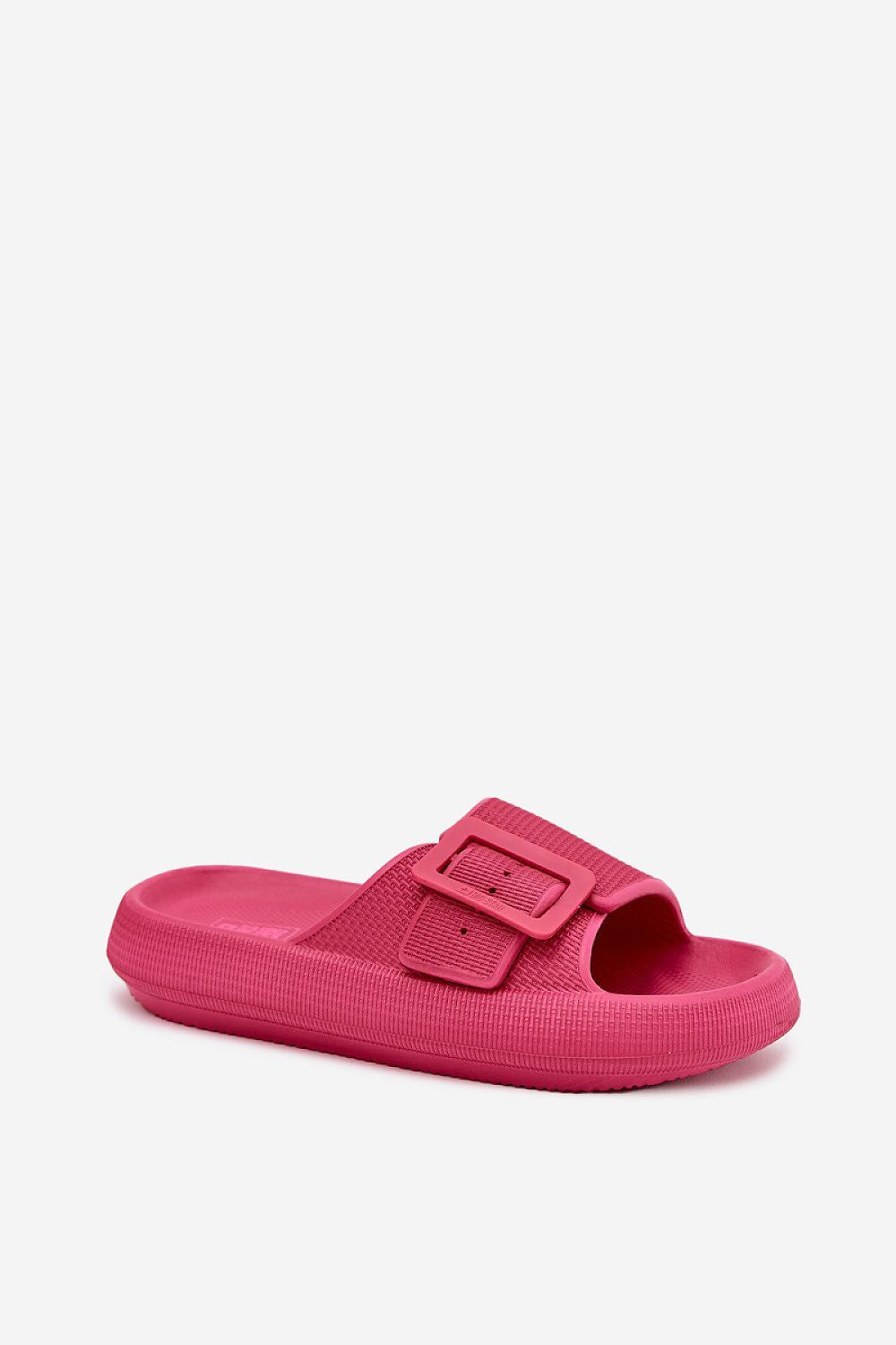 Clacquettes model 216431 Step in style