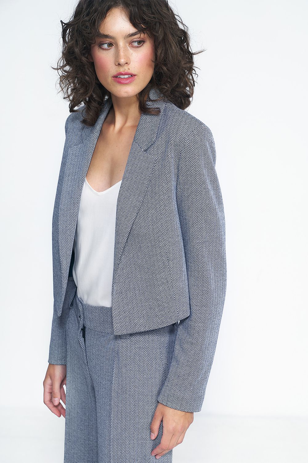  Blazer femme model 216876 Nife 