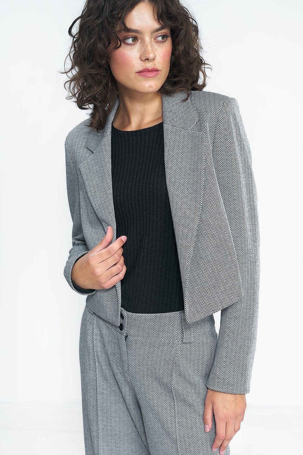 Blazer femme model 216876 Nife